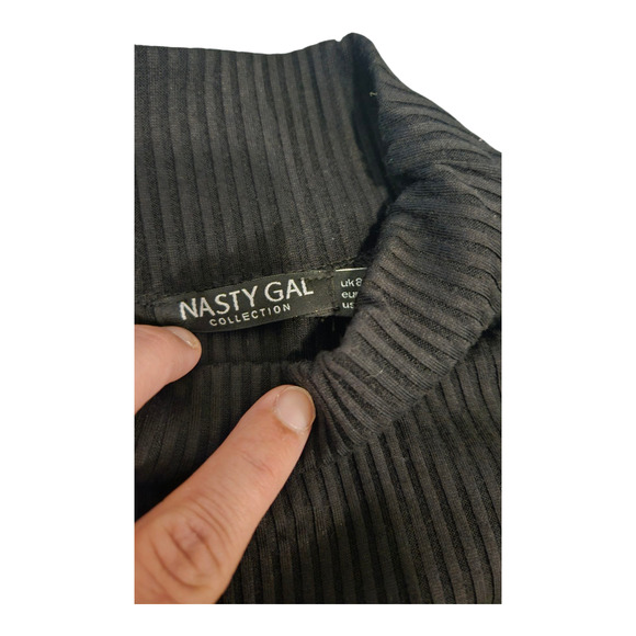 Nasty Gal Size 4 Black Long Sleeve Bodysuit *flaw* - Picture 4 of 9